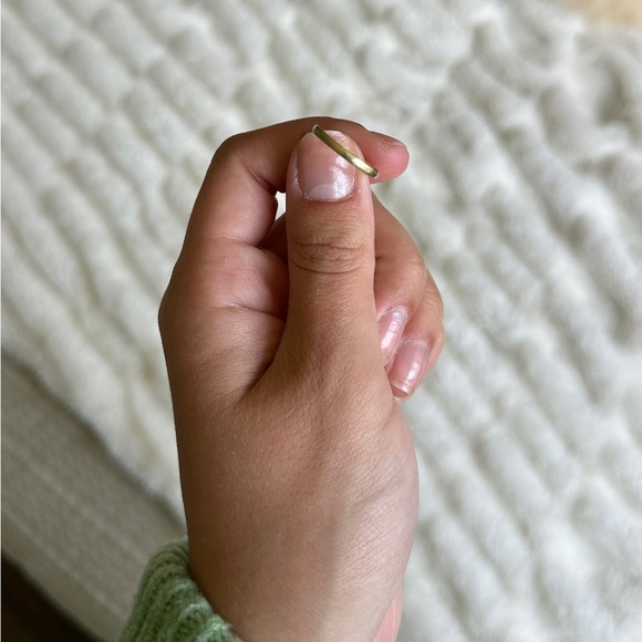 14k Gold Simple Wedding Band - Picture 2 of 3